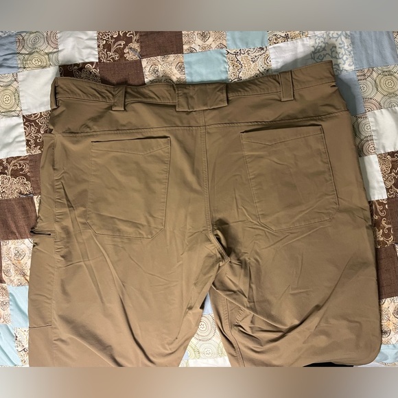 Duluth Trading Company Flexpedition Cargo Pants 48X30 - Picture 6 of 10